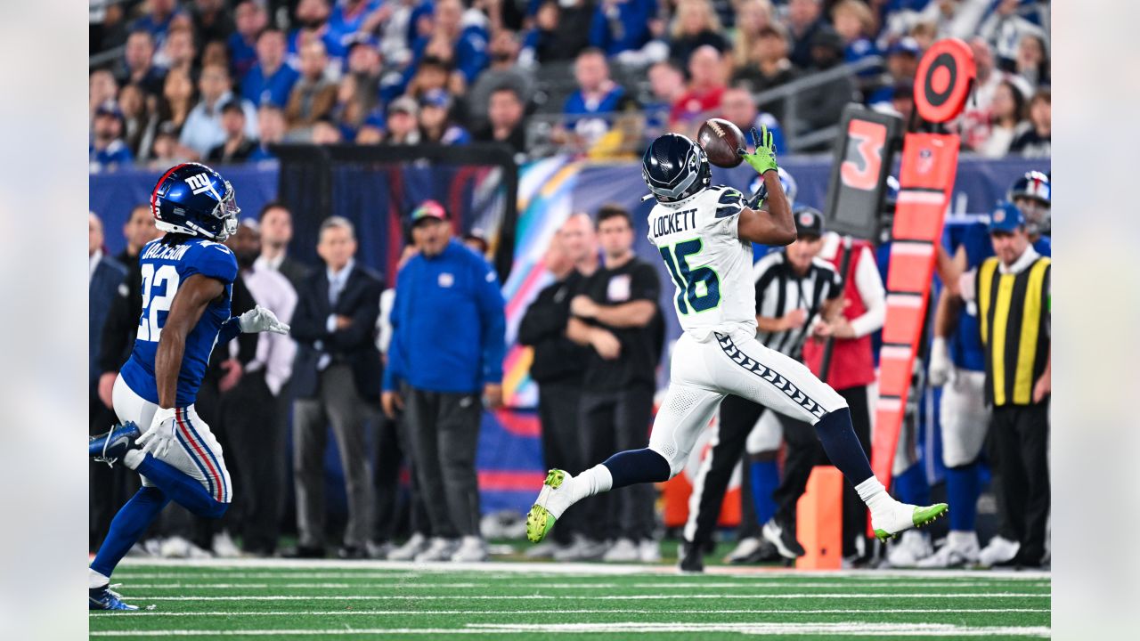 National media reacts to Seahawks' dominating MNF win over Giants