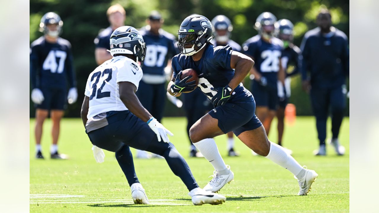 Seahawks minicamp: Quandre Diggs-Bobby Wagner chemistry, CB