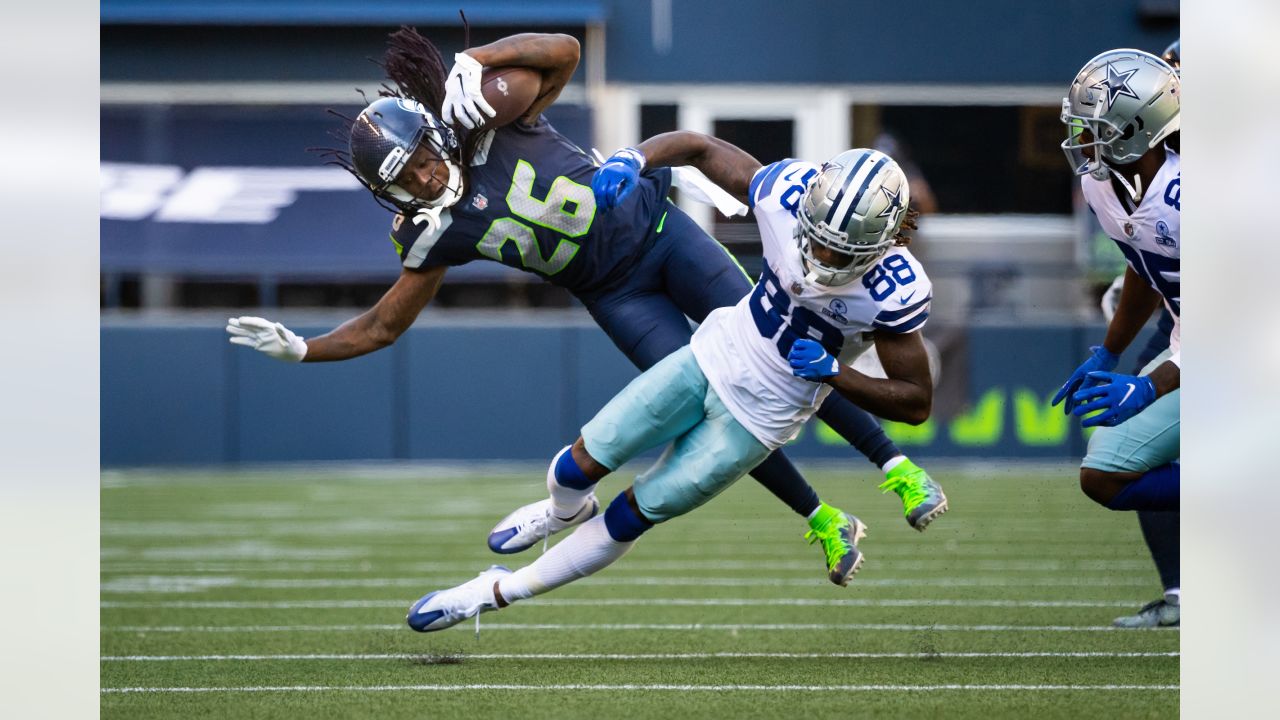 Sunday Night Football on NBC on X: Russell Wilson and Rashaad Penny  combined for 6 TDs as the @Seahawks defeated the Lions. #Seahawks   / X