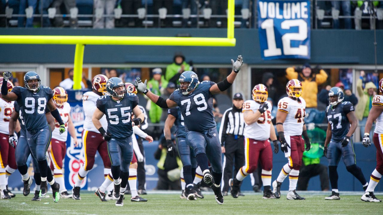 Seattle Seahawks guard Phil Haynes (60) is seen during a preseason NFL  football game against the Dallas Cowboys, Friday, Aug. 26, 2022, in  Arlington, Texas. Dallas won 27-26. (AP Photo/Brandon Wade Stock Photo -  Alamy