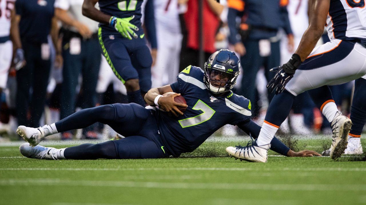 Paxton Lynch shines, Seahawks beat Broncos 22-14 in preseason opener -  Seattle Sports