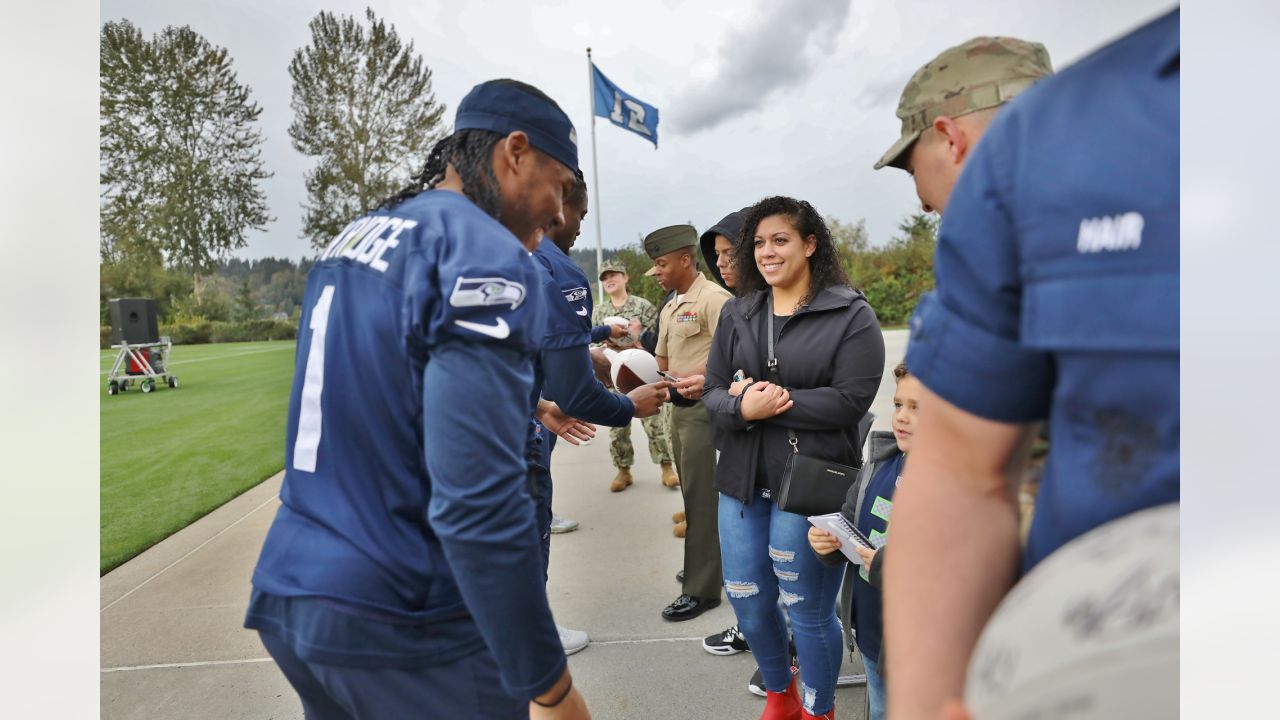 Seahawks Recognize Military & Veterans for NFL's Salute to Service  Initiative