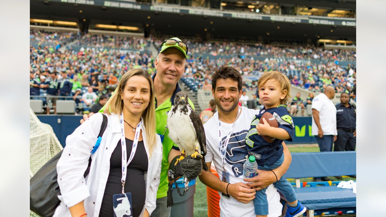 Seahawks mascot Taima recovering after surgery at WSU