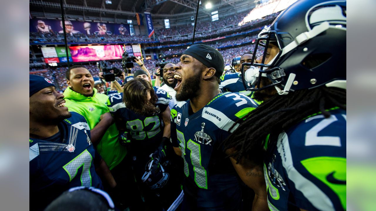 Pictures: Seahawks fan waited 34 years for this Super Bowl – The Morning  Call