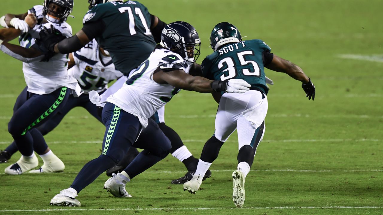 D.K. Metcalf stats: Seahawks WR lighting it up vs. Eagles in Wild