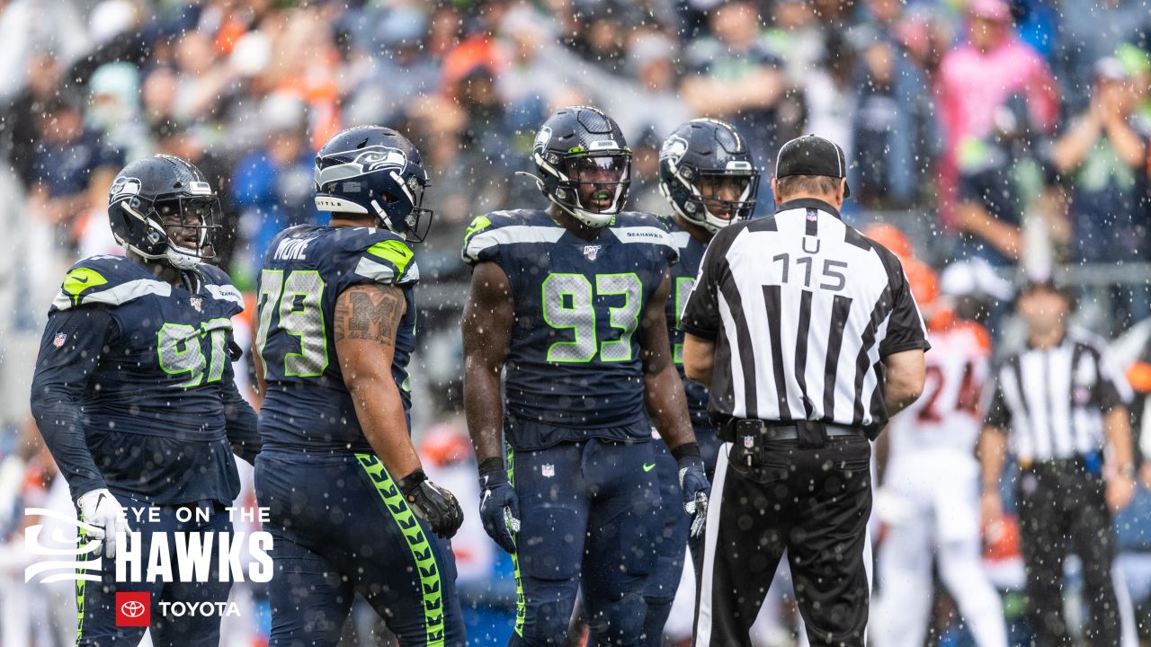 Seahawks Mailbag: Close Games, DK Metcalf Expectations, Throwbacks & More