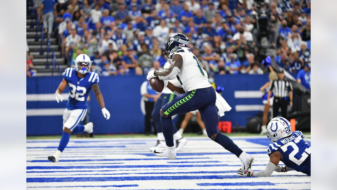 SEAHAWKS: Kansas City dumps sluggish Seattle 24-10