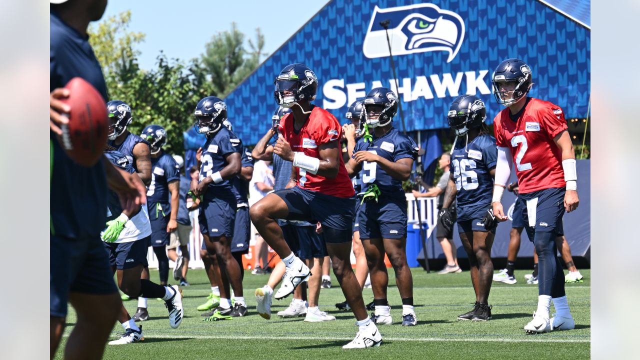 New Seahawks RB Ken Walker III 'a rocket' in first rookie minicamp