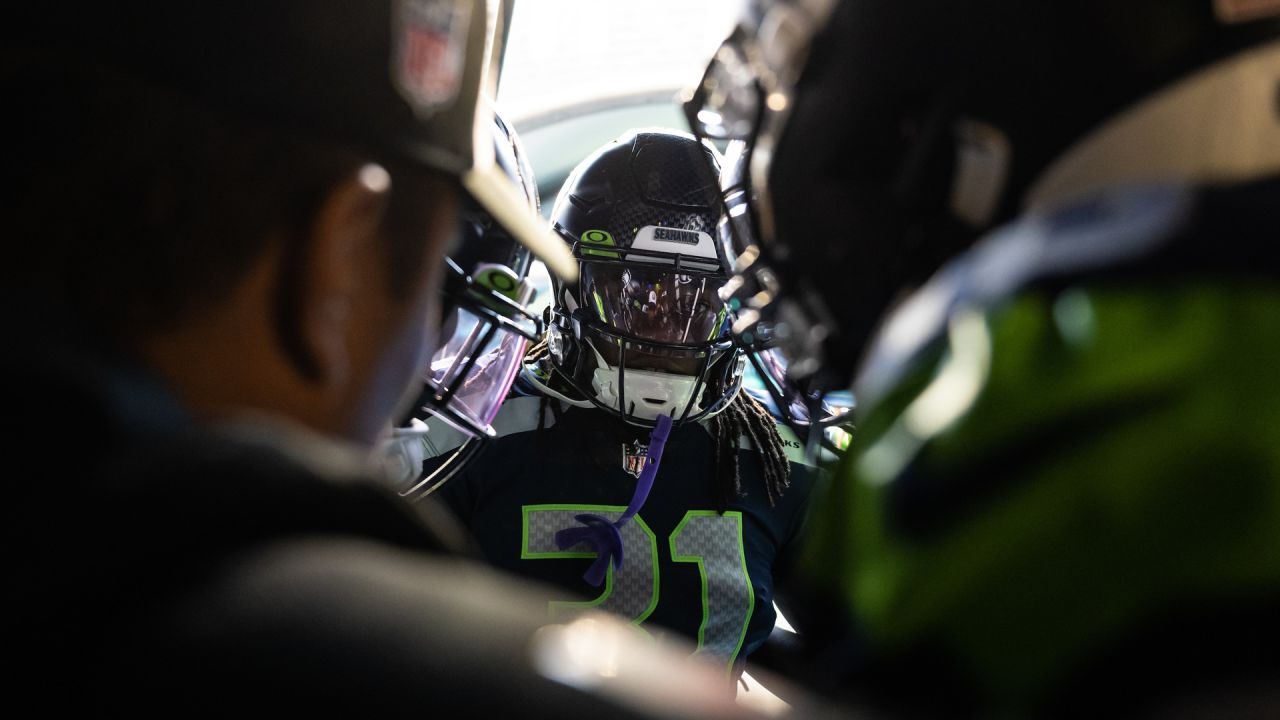 Framingham State alum Joshua Onujiogu makes Seattle Seahawks' roster