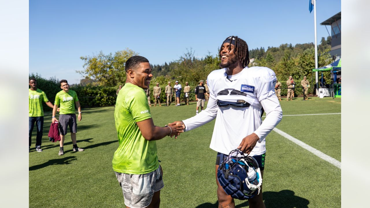 Seahawks training camp: WRs and CBs spar, plus more notes from Day 1 in  pads - The Athletic