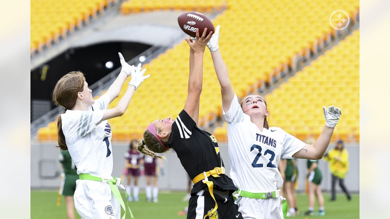 Steelers youth movement delivers a Christmas miracle vs. the