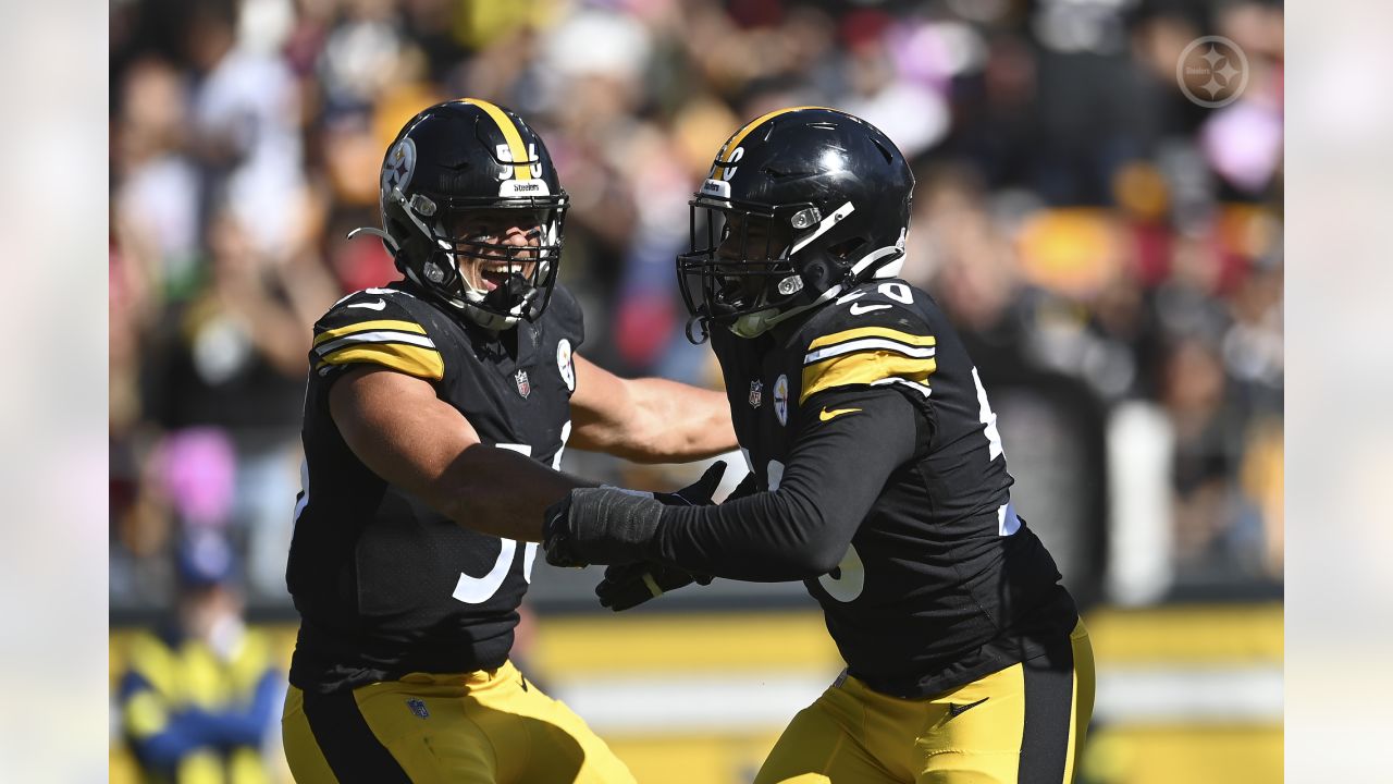 Tampa Bay Buccaneers linebacker Markees Watts (58) rushes the quarterback  during an NFL preseason football game against the Pittsburgh Steelers,  Friday, Aug. 11, 2023, in Tampa, Fla. (AP Photo/Peter Joneleit Stock Photo  - Alamy