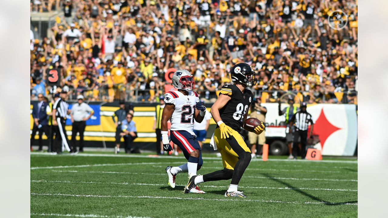 Pittsburgh Steelers drop game to New England Patriots after