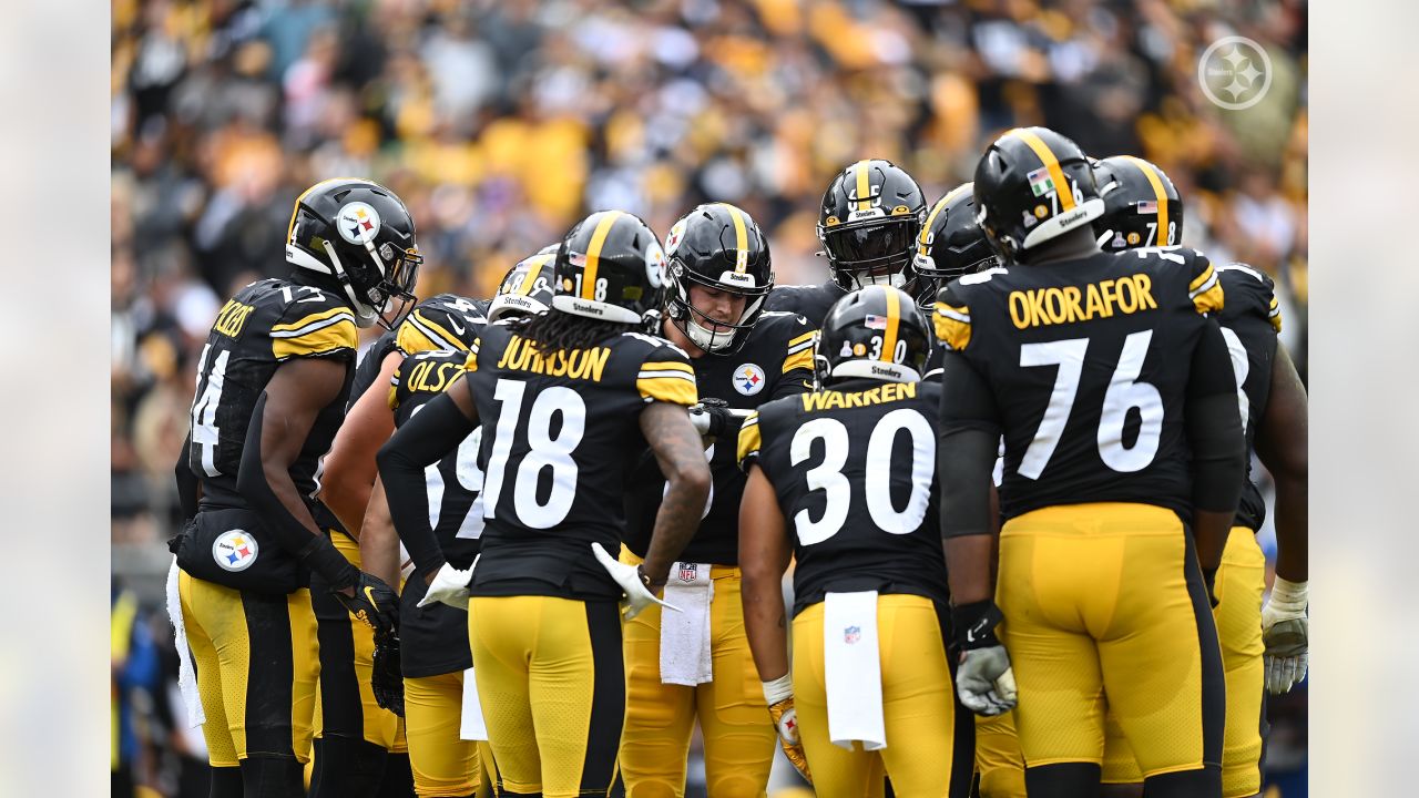 Turnovers doom Kenny Pickett's debut, Steelers lose 24-20 to Jets - Behind  the Steel Curtain