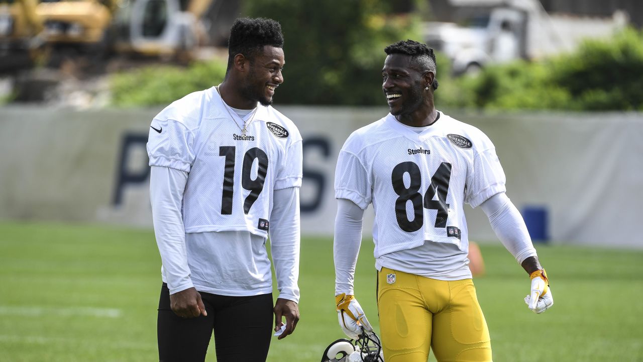 Steelers Insider: Antonio Brown welcomes first-rounder Artie Burns