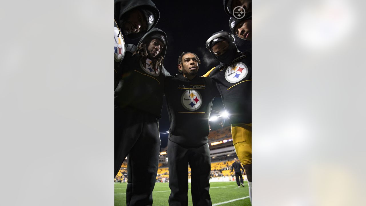 Browns feature Steelers CB Joe Haden on tickets for home game