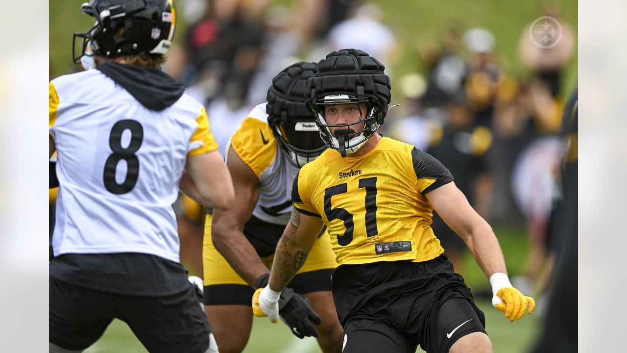 Steelers rookie LB Nick Herbig showing off coverage skills at training camp