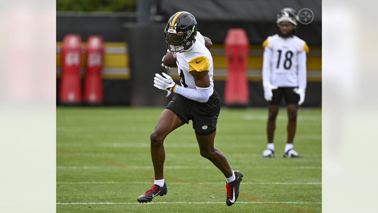 Steelers 4 Downs: Most rushing plays gain 1 yard or fewer, but George  Pickens delivering YAC