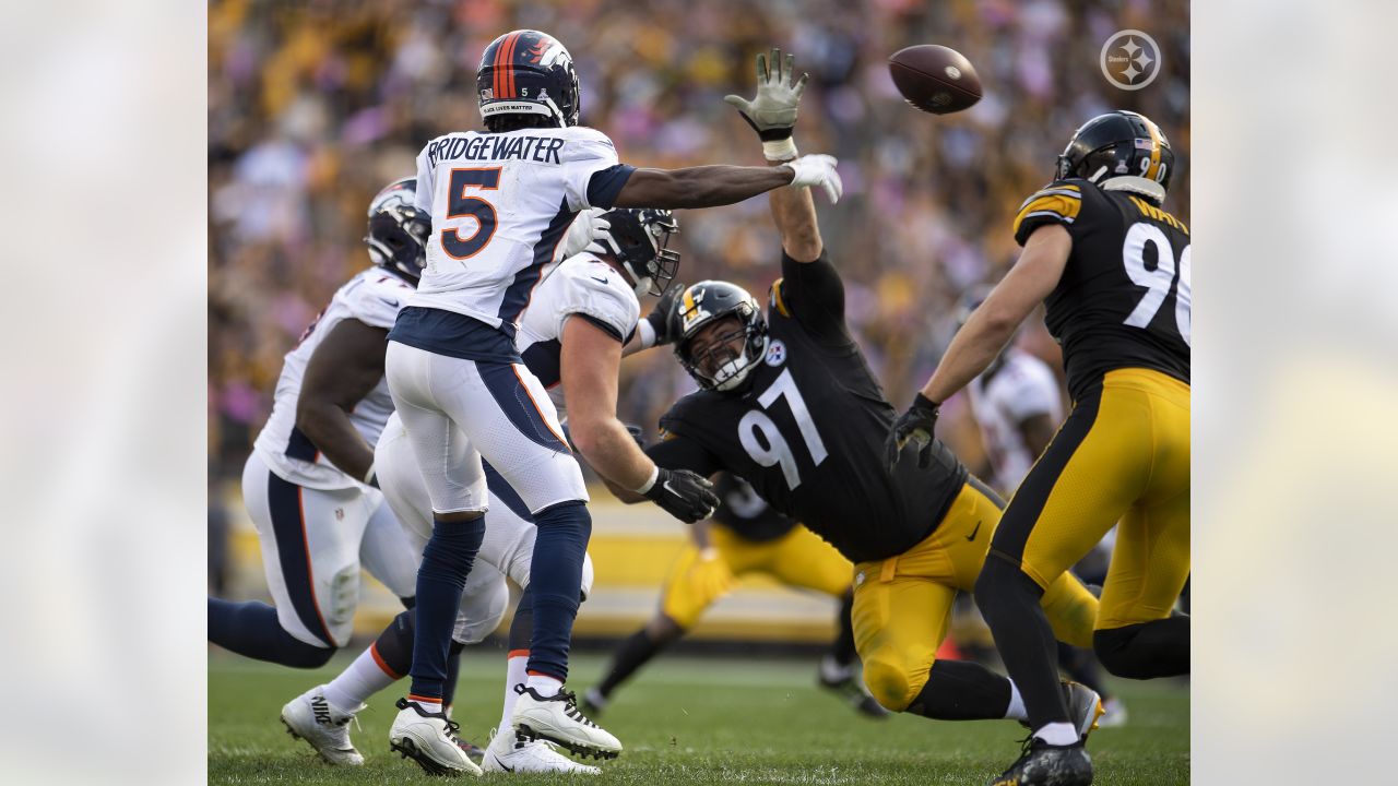 PHOTOS: Denver Broncos v. Pittsburgh Steelers