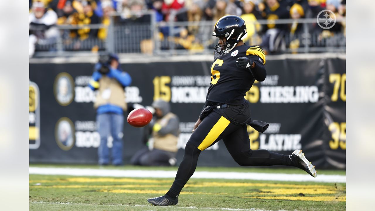 Steelers punter Pressley Harvin III: 'Built like a linebacker who could  punt the ball a mile'