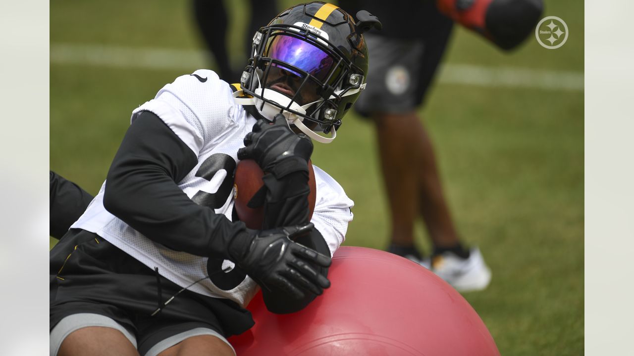 Steelers have plans to fully unveil Jaylen Samuels this year