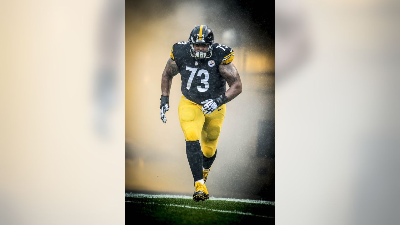 10 Most Obvious Twitter Reactions To Pittsburgh Steelers' Bumble Bee  Uniforms - CBS Boston