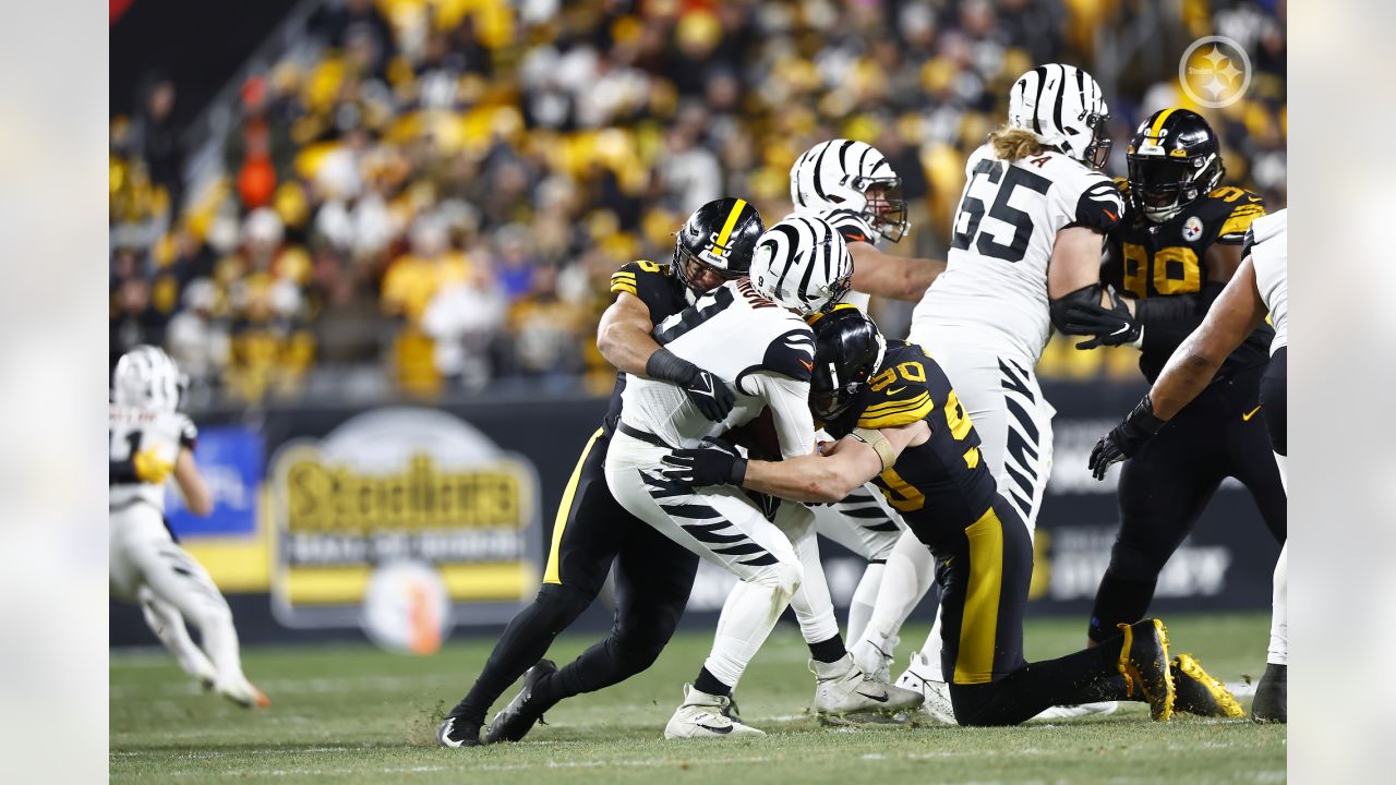 Bengals Rock Steelers With Depth Charge in 37-30 Win