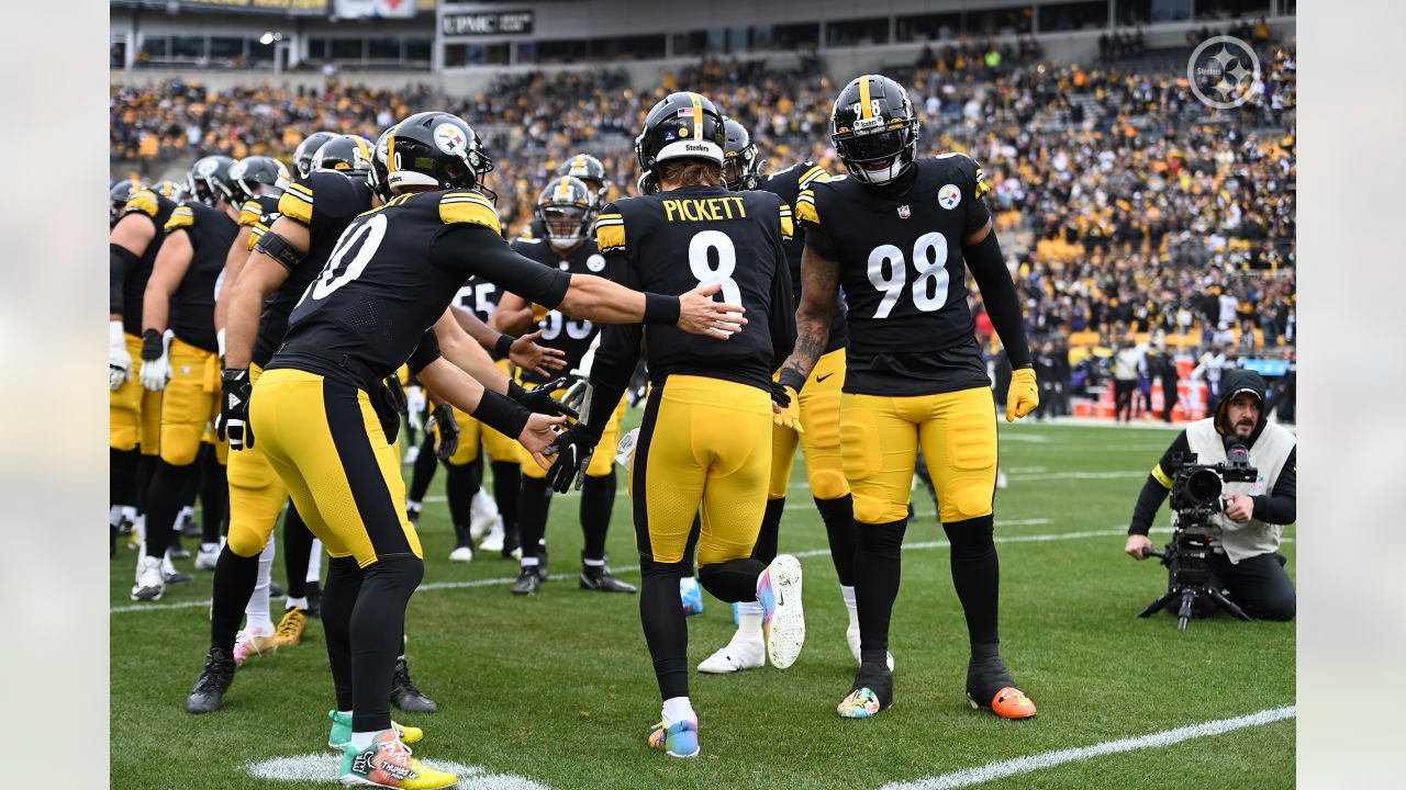 Pittsburgh, Pennsylvania, USA. 11th Dec, 2022. Dec. 11, 2022: Isaiah Likely  #80 during the Pittsburgh Steelers vs Baltimore Ravens in Pittsburgh PA at  Acruisure Stadium. Brook Ward/AMG (Credit Image: © AMG/AMG via