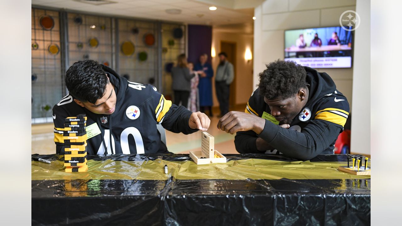 Pittsburgh Steelers on X: It's GAME DAY in Pittsburgh‼️ @UPMC