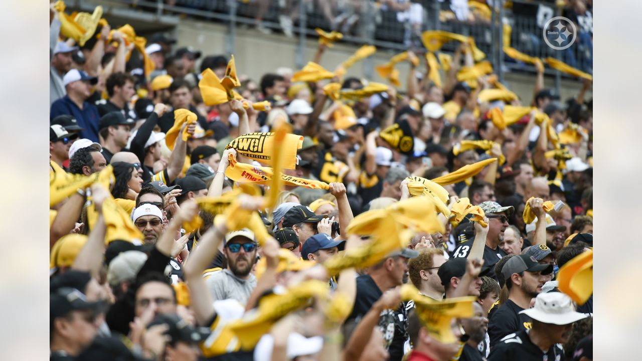 Steelers fans upset as 49ers fans take over Acrisure Stadium