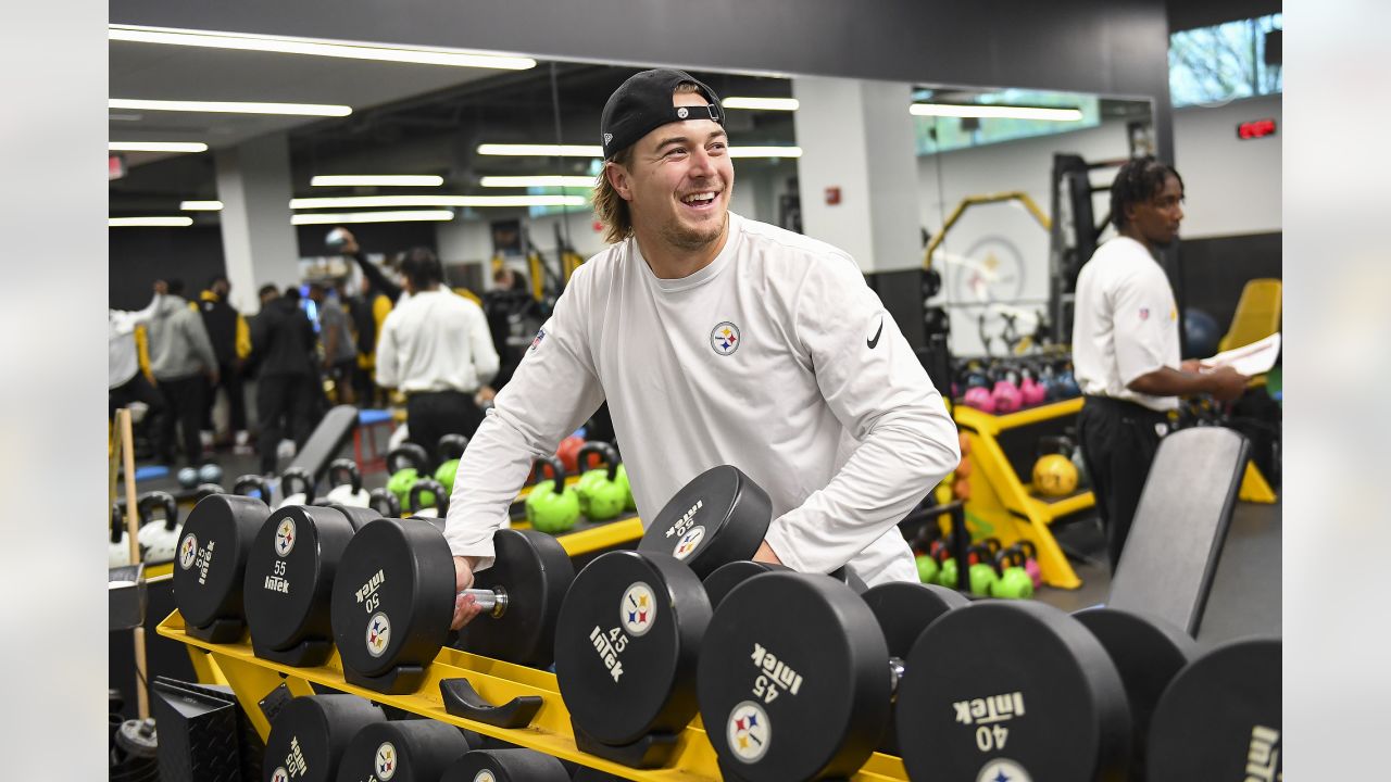 NFL Fit: Pittsburgh Steelers Offseason Training - Men's Journal