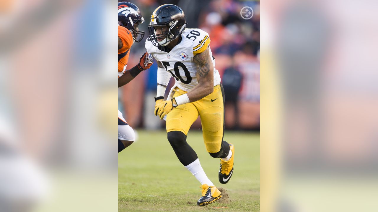 The Steelers Defense Rallies for Ryan Shazier: 'All About No. 50