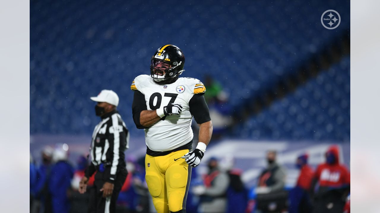 Steelers fall to Bills, 26-15