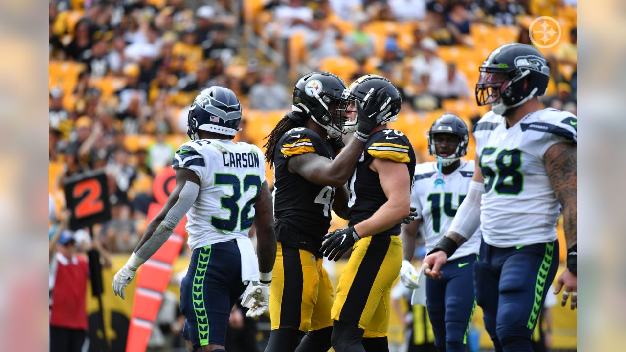 Fast Facts: Seahawks fall 32-25 to Steelers as QB battle on display -  Seattle Sports