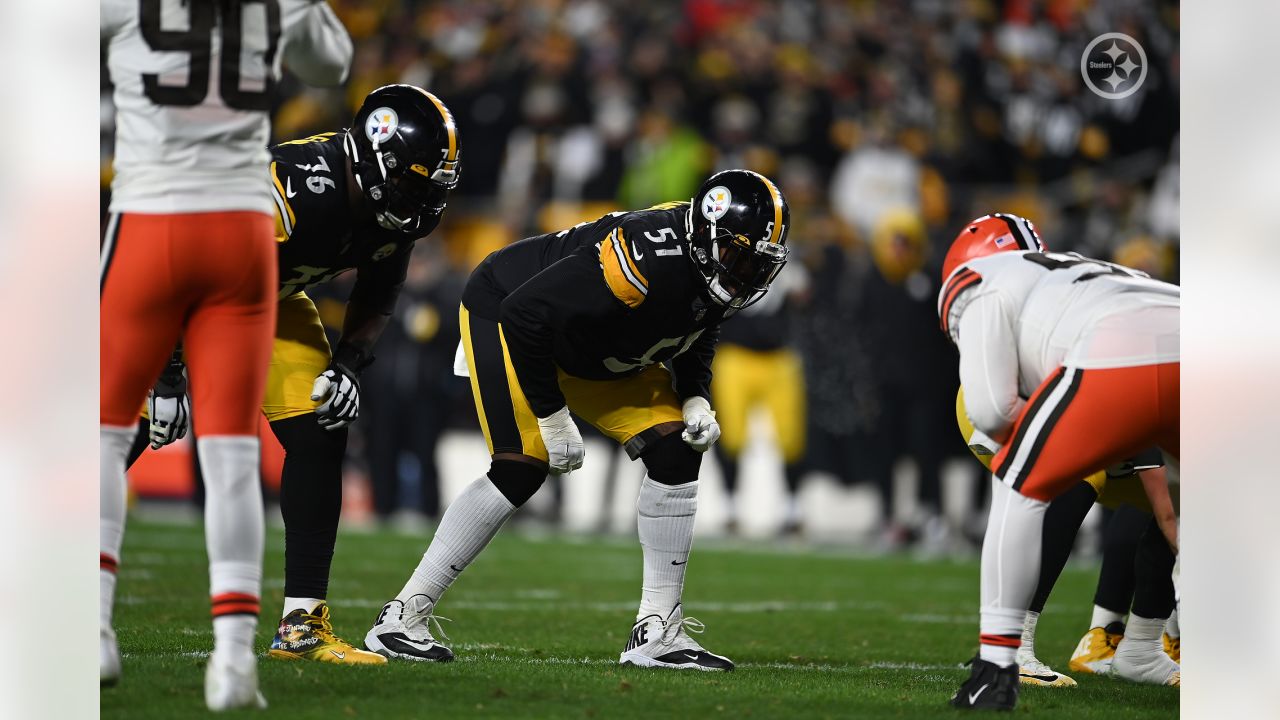 Browns-Steelers ended in a tie, and it was stupid in every possible way 