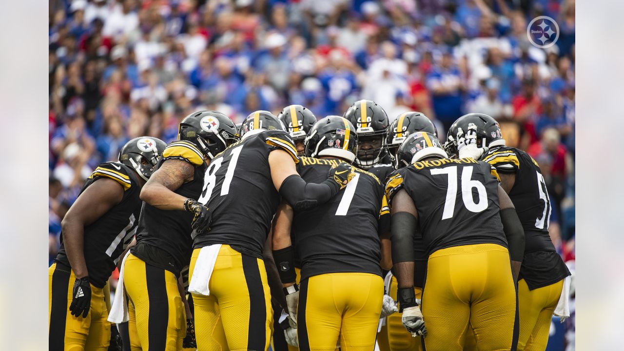 PHOTOS: Feature frames - Steelers at Bills