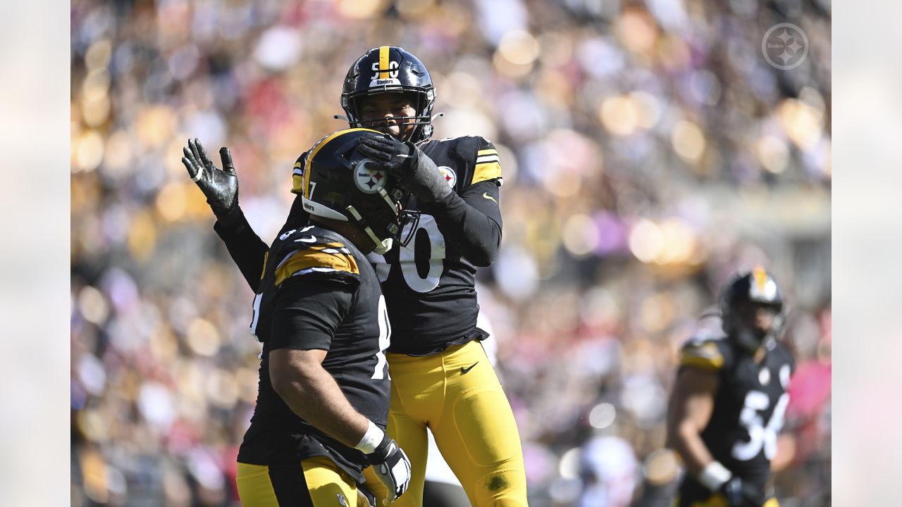 Steelers defeat the Buccaneers, 20-18