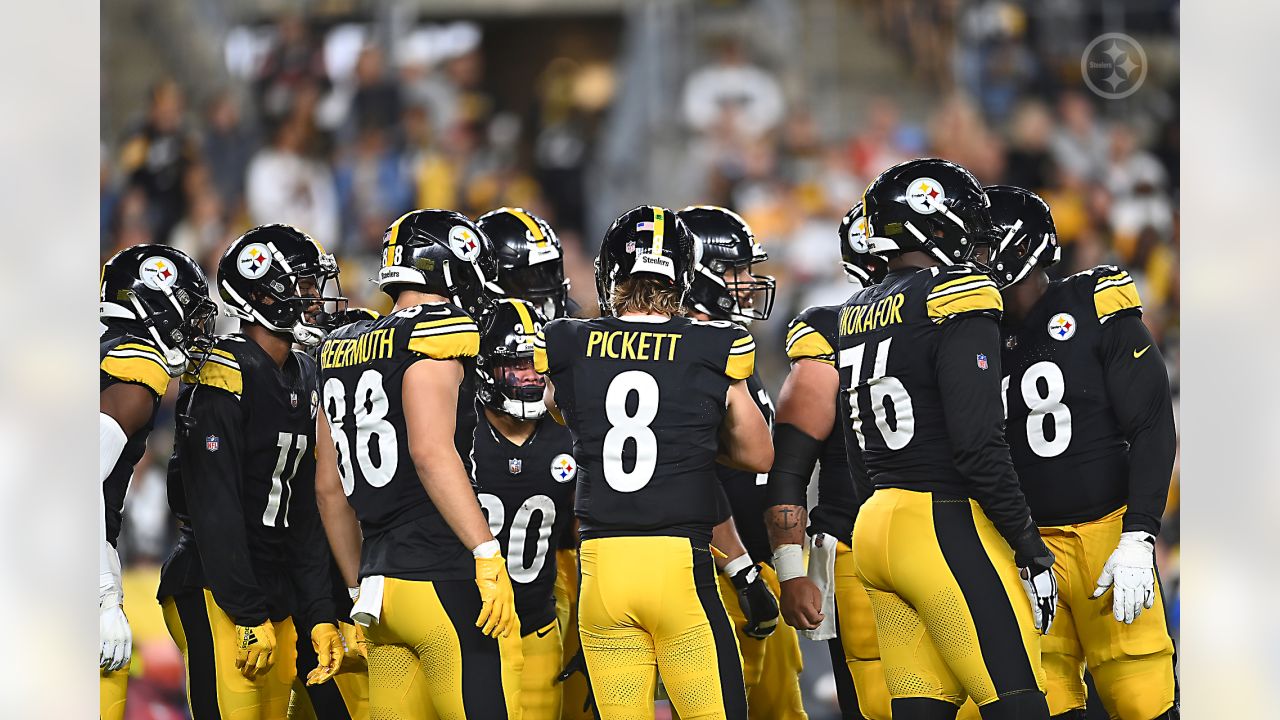 Pittsburgh Steelers cornerback James Pierre (42) runs after the ball during  an NFL football game against the Cleveland Browns, Thursday, Sept. 22, 2022,  in Cleveland. (AP Photo/Kirk Irwin Stock Photo - Alamy