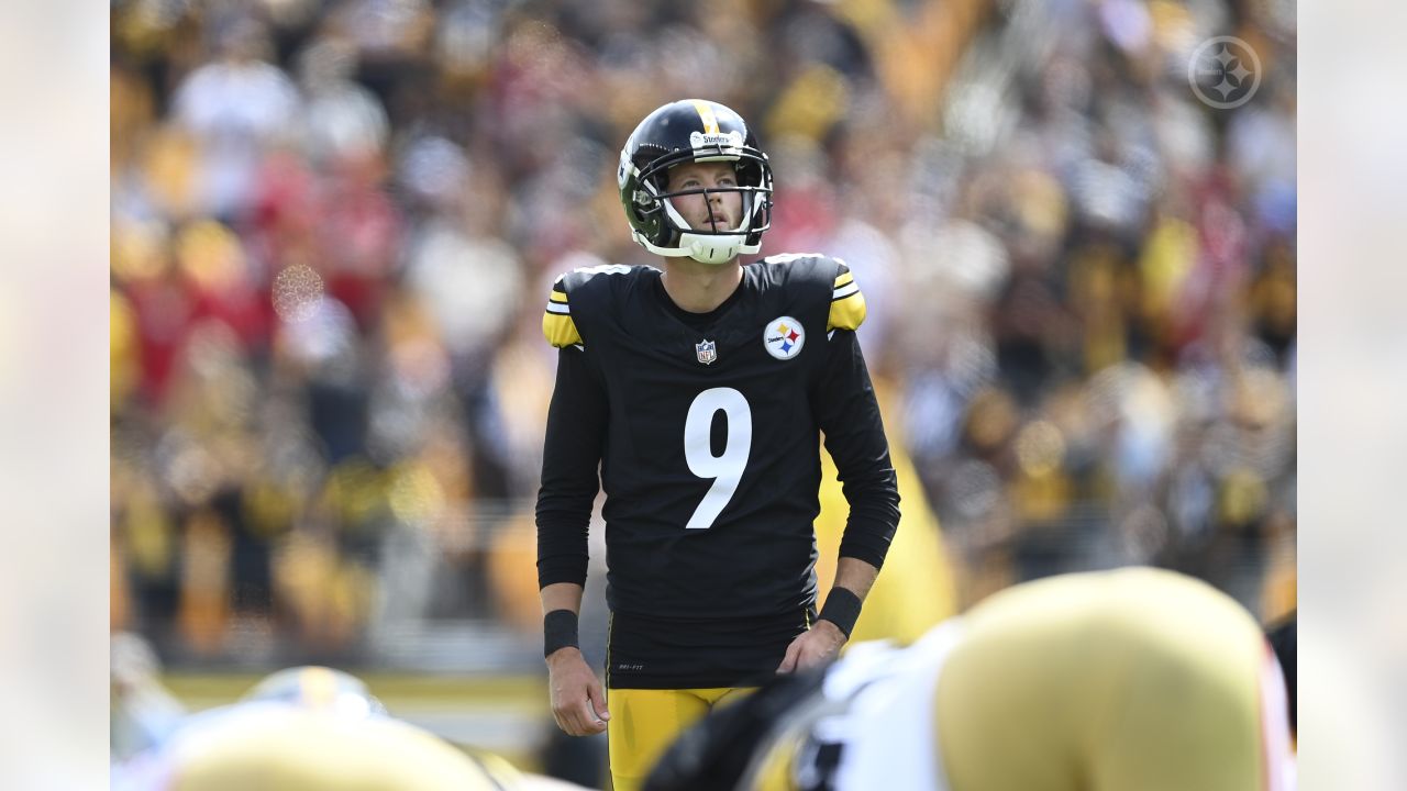 San Francisco 49ers Sign Former Pittsburgh Steelers Kicker