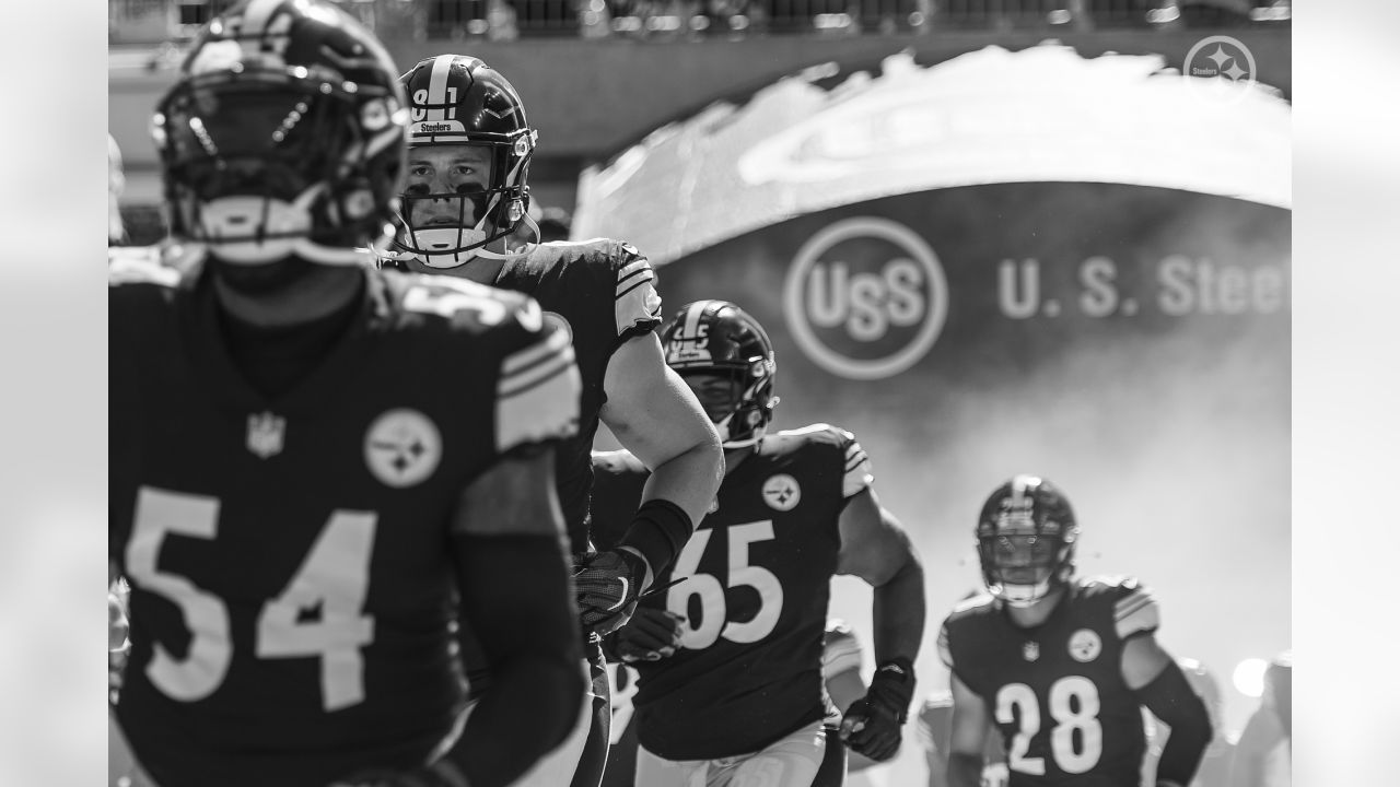 PHOTOS: Monochrome moments - Steelers at Bengals