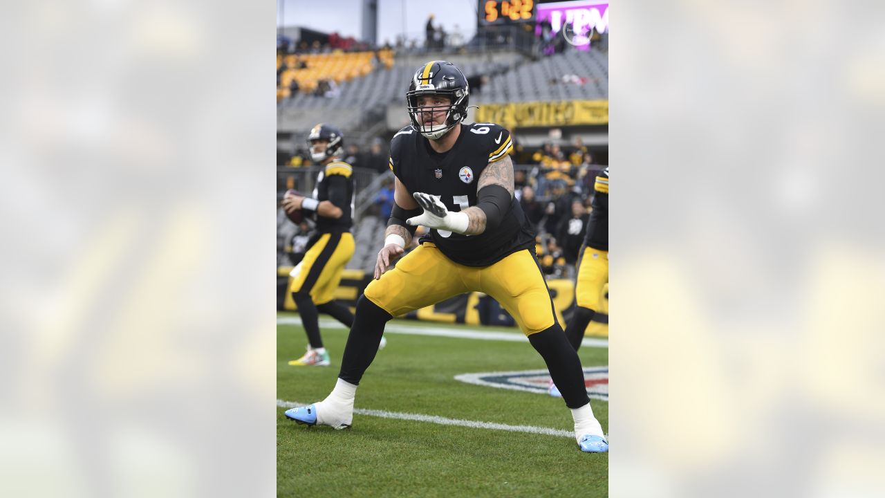 Pittsburgh, Pennsylvania, USA. 11th Dec, 2022. Dec. 11, 2022: Isaiah Likely  #80 during the Pittsburgh Steelers vs Baltimore Ravens in Pittsburgh PA at  Acruisure Stadium. Brook Ward/AMG (Credit Image: © AMG/AMG via