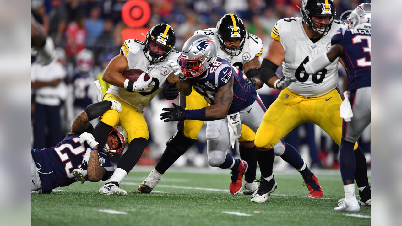 Patriots ring in new season by outclassing Steelers