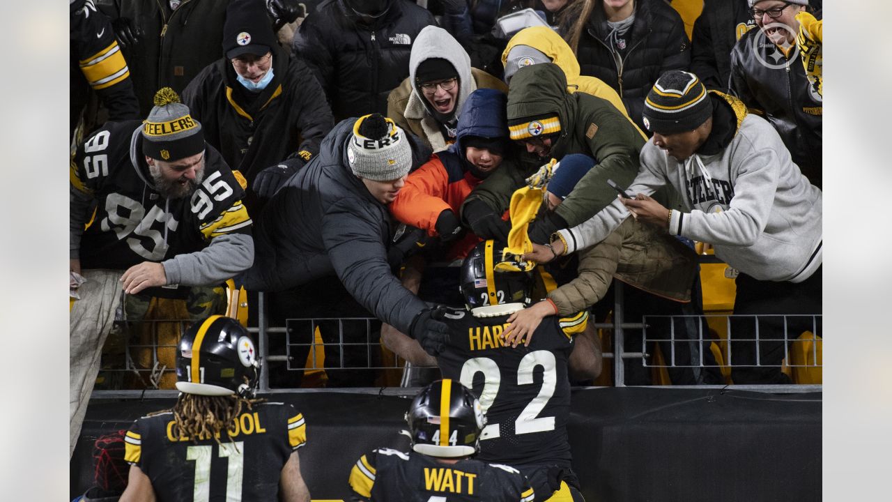 Photos: Steelers beat Browns 26-22