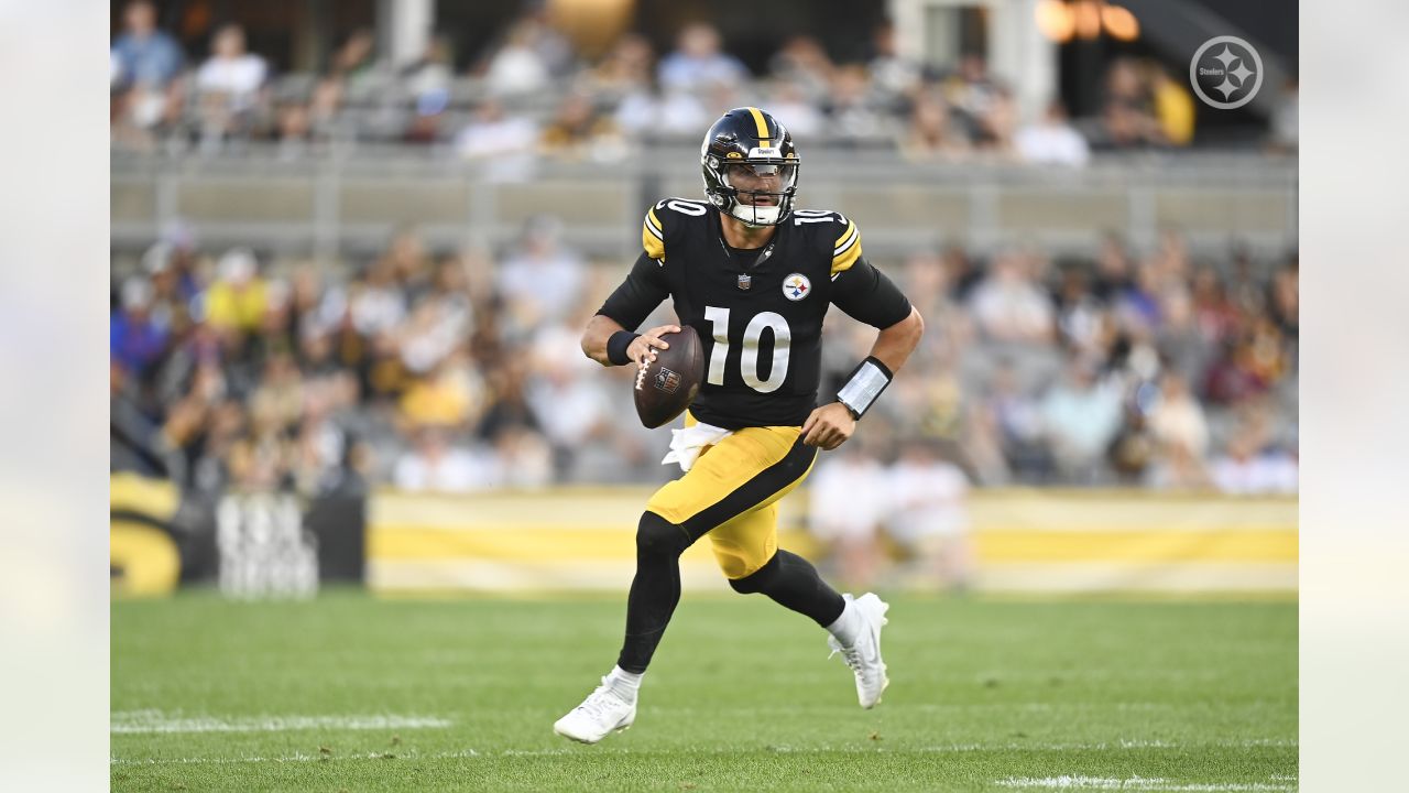 Pittsburgh Steelers name newcomer QB Mitch Trubisky as Week 1