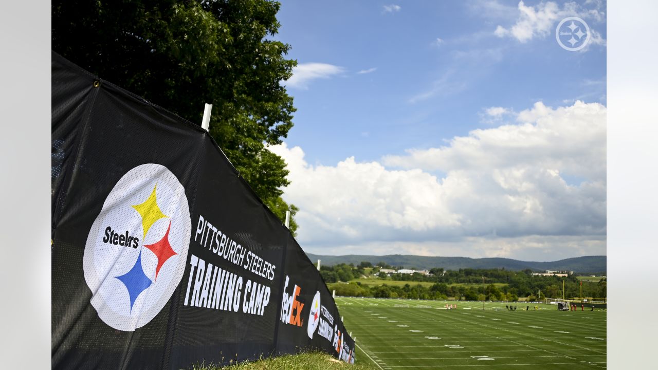 Having a blast at Steelers training camp