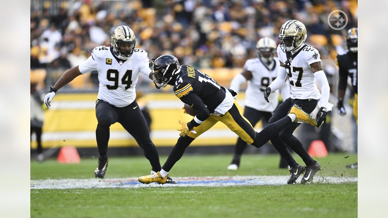 PITTSBURGH, PA - NOVEMBER 13: Pittsburgh Steelers wide receiver George  Pickens (14) runs with the ball during the national football league game  between the New Orleans Saints and the Pittsburgh Steelers on