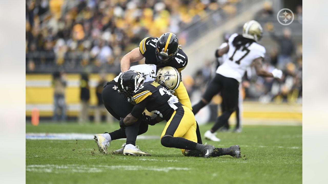 The Gridiron Report: Pittsburgh Defense Shines as Steelers beat Saints  20-10 – Point Park Globe