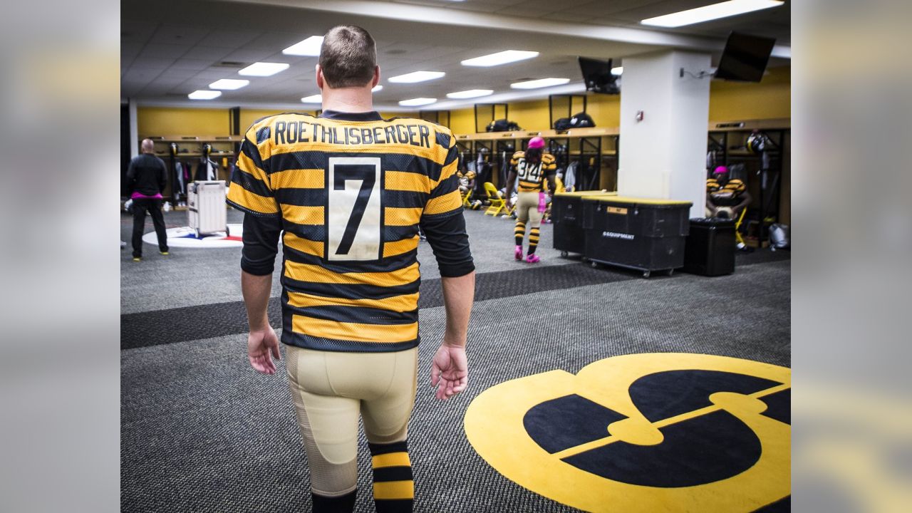 Pittsburgh Steelers throwbacks: Heinz Field to go bumble beehive vs. Jets  in Week 5 