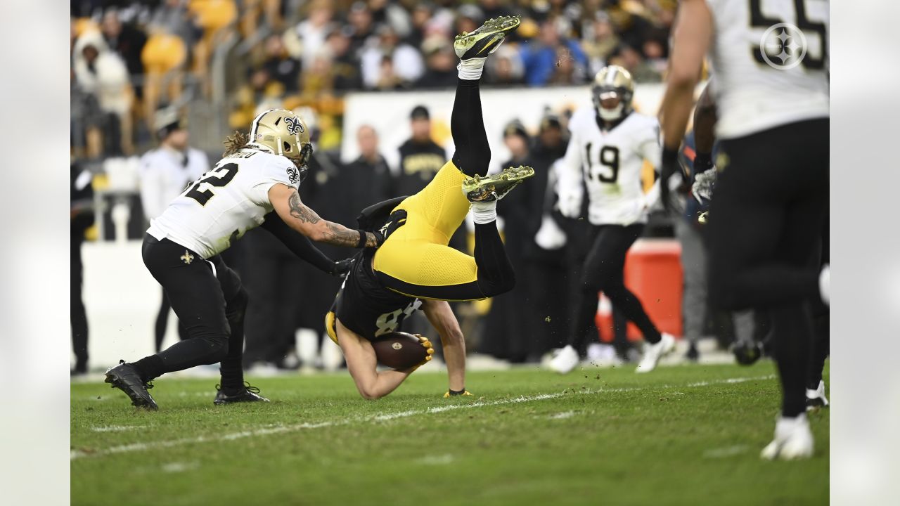 Saints' offense stalls on the road; Steelers win, 20-10