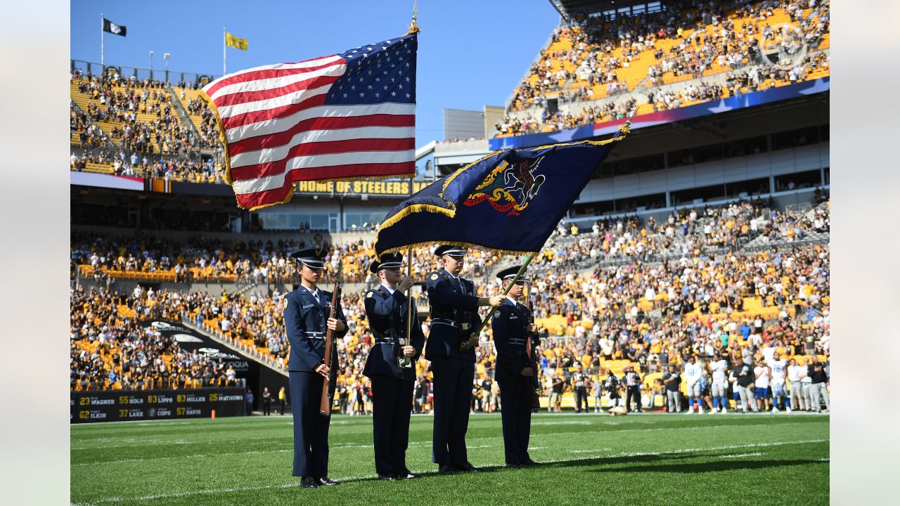 3,211 Pittsburgh Steelers V Detroit Lions Photos & High Res